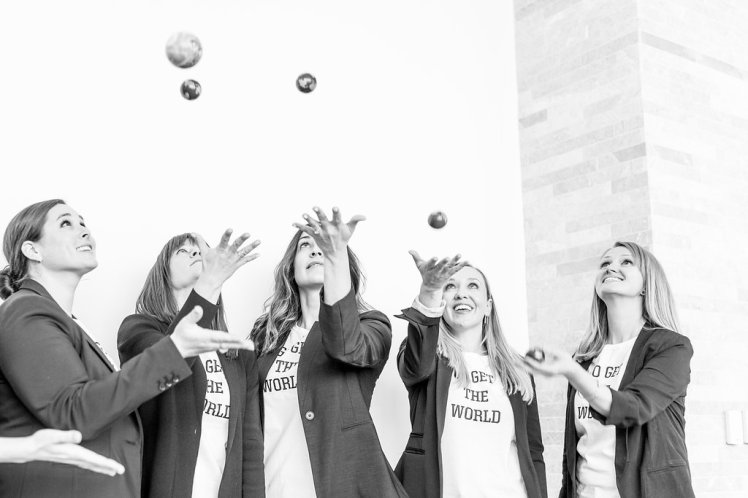 Group_with_globes_9997